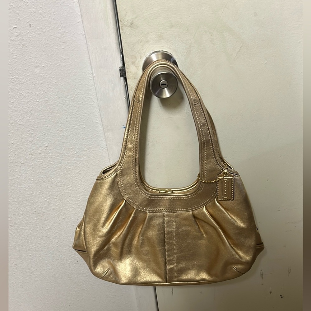 Gold Metallic Shoulder Bag with Pleated Design